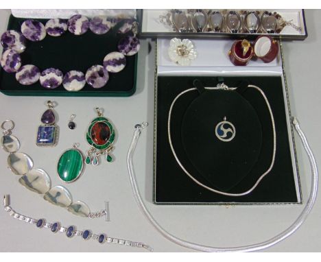 Collection of vintage and later silver costume jewellery to include a malachite pendant, stylised Mexican bracelet, large ame