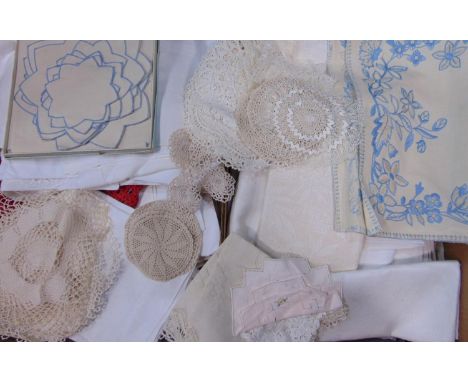 2 boxes good quality vintage table and bed linen including cloths and napkins, some with embroidery, pulled threadwork and cr
