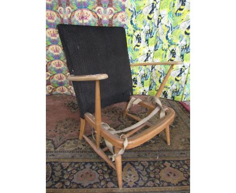 Ercol light lounge chair (af) 
