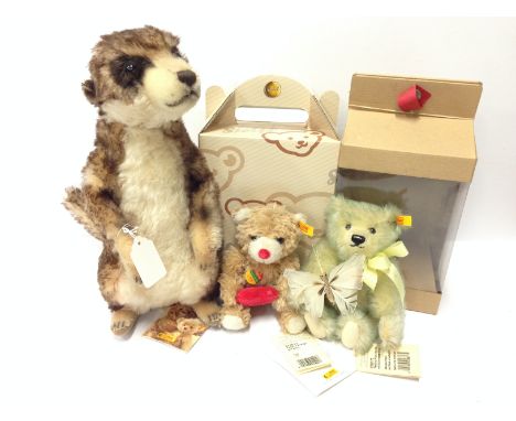 Three Steiff soft toys: EAN028175 Teddybar Fruling mit Schmetterling, h.15cm; EAN014017 Teddy Beige mit Herz, h.12cm (both wi