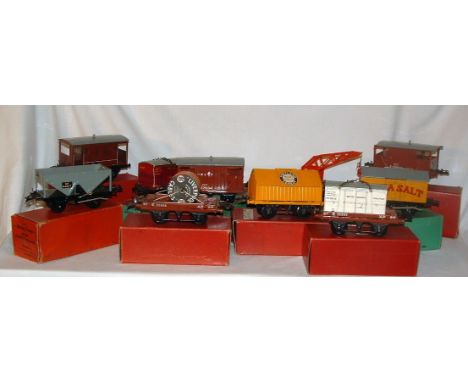 HORNBY O Gauge - 9 x No 1 and 50 Goods Wagons - BR Low Sided Wagon with Furniture Container, another with Cable Drum, BR(M) D