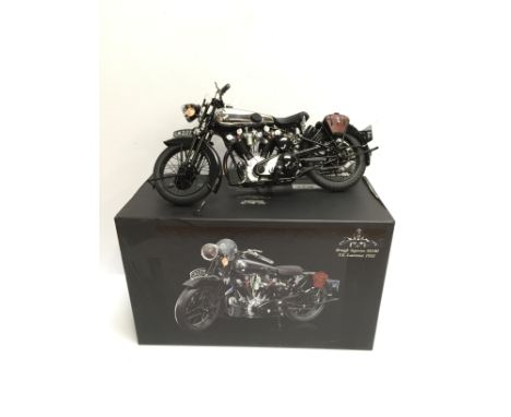 Minichamps Classic Bike Series 1/6th scale Brough Superior SS100 T.E. Lawrence 1932.. G/VG with a couple of loose parts, fron