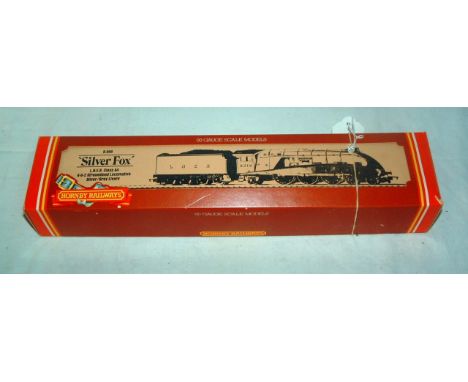 HORNBY R099 LNER Silver/Grey Class A4 'Silver Fox'. Mint with Instructions and an unopened Accessory Pack in a Near Mint Box.