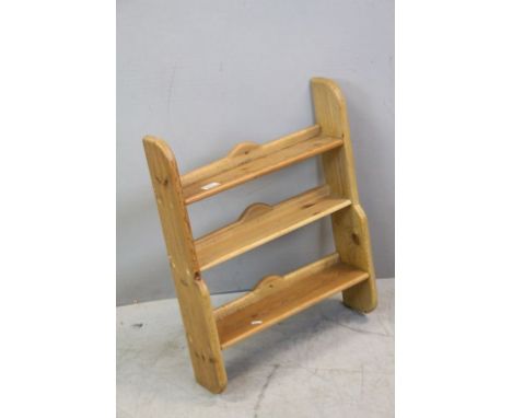 Pine Shelf with Three Shelves