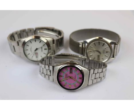 Two Gents Seiko Stainless steel wristwatches to include Automatic plus a 17 jewel Citizen Automatic with sweep seconds hand a