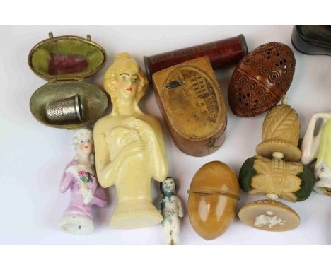 Collection of vintage Sewing &amp; other collectables to include; Mauchline Thimble holder, Vegetable Ivory Tape measure, Hal