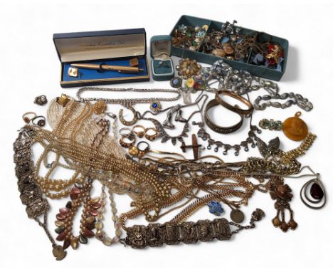 Costume jewellery including a gold plated hinged bangle engraved with flowers &amp; foliage; faux pearl necklaces; stone set 