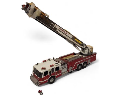 A The Franklin Mint Precision Models E-One Emergency One Tower One fire engine, scale 1:32, faults 