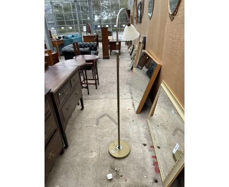 A BRASS READING LAMP WITH GLASS SHADE 
