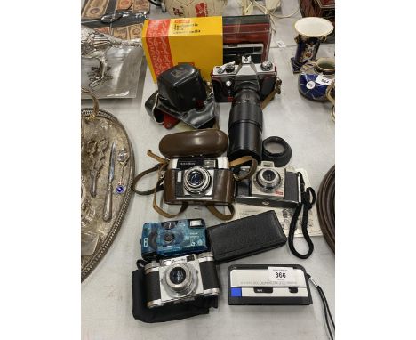 A COLLECTION OF VINTAGE CAMERAS TO INCLUDE PRAKTICA LTL WITH LENS, ZEISS IKON COLORA, KODAK 'BANTAM' COLORSNAP, PAXETTE PRONT