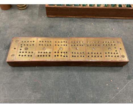 A VINTAGE WOODEN AND BRASS CRIBBAGE GAMES BOARDS 