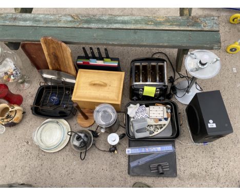 AN ASSORTMENT OF ITEMS TO INCLUDE A TOASTER, TRAYS AND A SPEAKER ETC 