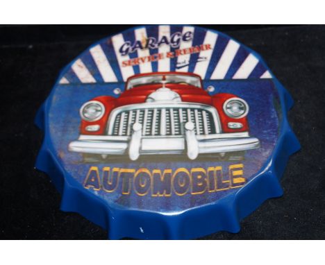 Garage Service & Repair Automobile metal sign in the form of a bottle top 22cm diameter