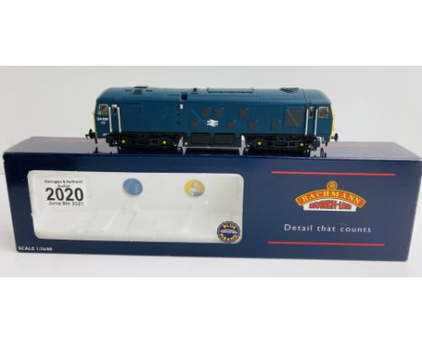 Bachmann OO Gauge Class 24 Locomotive Boxed - P&amp;P Group 1 (£14+VAT for the first lot and £1+VAT for subsequent lots) 