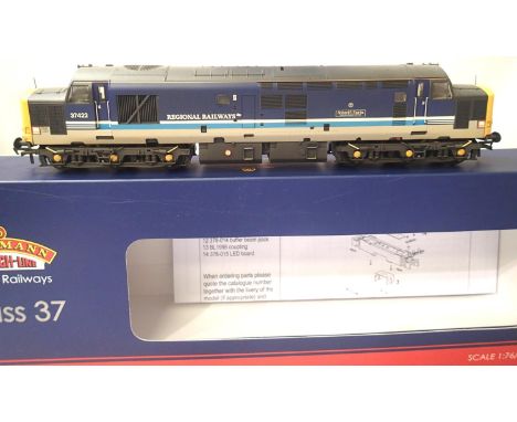 Bachmann 32-376A Class 37 Diesel 37422, Robert F Fairlie, BR Regional Railways (weathered) in near mint condition, boxed. P&a
