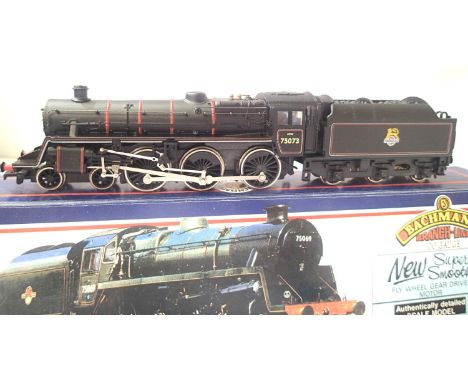 Bachmann 31-102 Class 4, BR Black 75073, Early Crest, in excellent condition, box is good. P&amp;P Group 1 (£14+VAT for the f