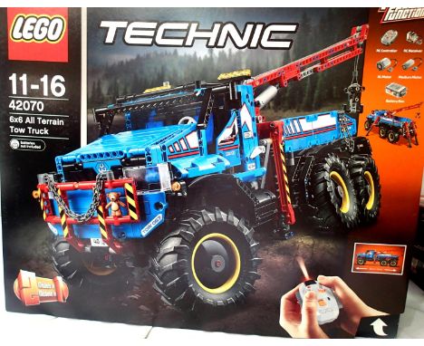Lego 42070 Technic 6x6 all terrain tow truck. P&amp;P Group 3 (£25+VAT for the first lot and £5+VAT for subsequent lots) 