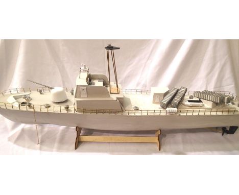 New Maquettes 1:40 scale kit built model of Voette Lance Missiles (VLM) boat, static model, requires finishing, complete with