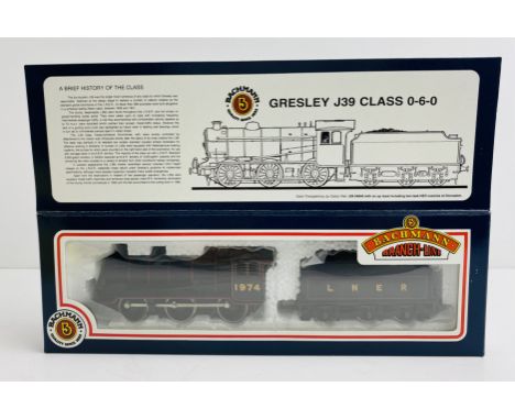 Bachmann OO Gauge LNER J39 Locomotive Boxed - P&amp;P Group 1 (£14+VAT for the first lot and £1+VAT for subsequent lots) 