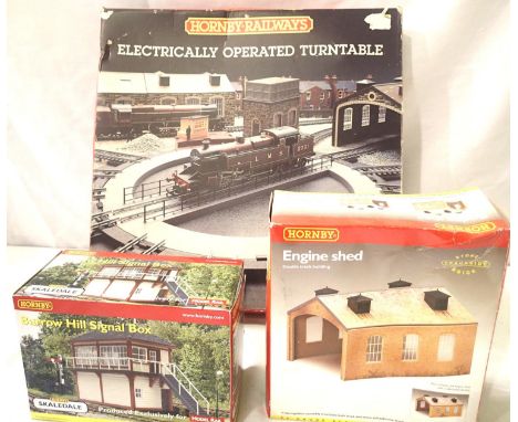 Hornby turntable and engine shed, both appear complete but unchecked and a Skaledale signal box. P&amp;P Group 2 (£18+VAT for