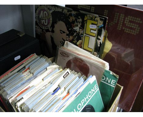 Elvis '40 Greatest Hits' (2 lp Pink Vinyl Pressing), Elvis 'Photographs of An Icon' (shrink wrapped), and a quantity of 45rpm