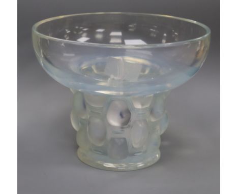 An R. Lalique 'Beautrellis' opalescent glass vase height 14cm