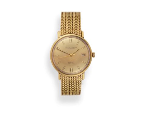 An 18ct Gold Automatic Calendar Centre Seconds Wristwatch, signed International Watch Company, model: De Luxe, circa 1965, (c