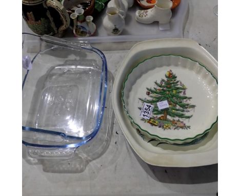 Mixed oven ware including Pyrex lasagne dishes and a Spode Christmas tree pattern flan dish. Not available for in-house P&amp