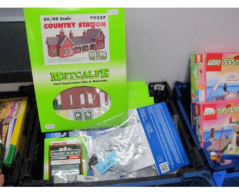 Five Metcalfe "OO"/"HO" Scale Card Construction Kits, including country station, four Dapol kitmaster "OO"/"HO" scale plastic