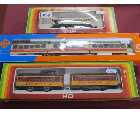 Roco "HO" Gauge Ref 8504A Double Ended Electric (Three Unit) Articulated Tram, (missing pick up bogie), "HO" scale outline Am