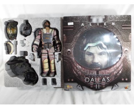 Alien by Hot Toys - a rare 1:6 scale fully poseable model kit, The Nostromo Crew Member Captain Dallas, with special feature 