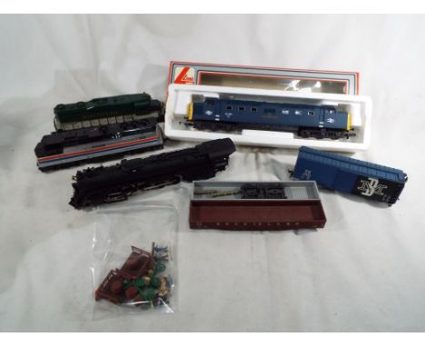 Model Railways - HO scale model railways to include a Bachmann electric train locomotive, 19124 displaying Amtrak 100 and a B