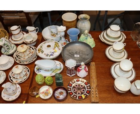 A spot hammered pewter bowl; a Wedgwood jasperware vase; Royal Worcester "Evesham"; Crown Derby Old Imari; Royal Doulton figu