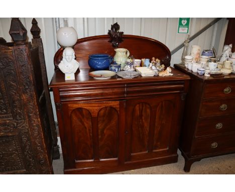 A Victorian mahogany chiffonier 