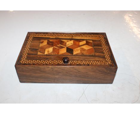 A Tunbridge ware type parquetry inlaid trinket box, 20cm x 12.5cm