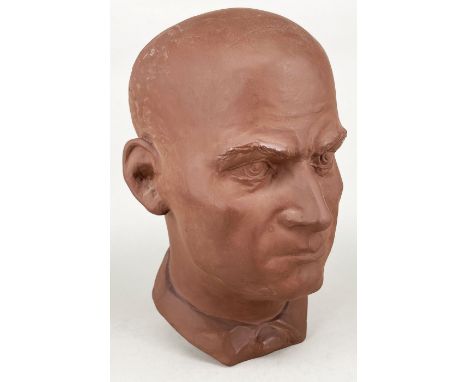 Meissen, Portraitbüste Ernst Thälmanns, Böttger-Steinzeug, Mod. Nr.: 85254, 131 K, Schwertermarke, H. 26,5 cm