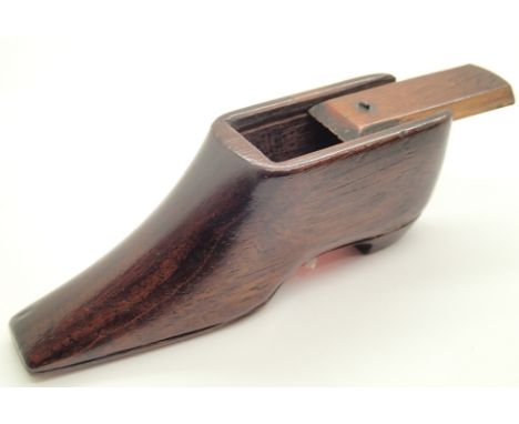 Georgian mahogany snuff box in the form of a shoe with slide lid 