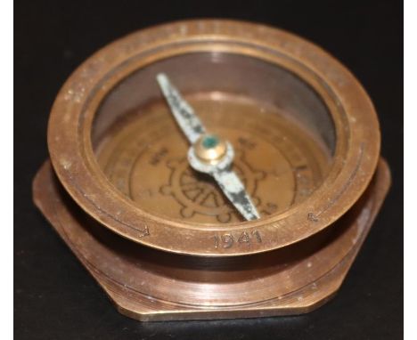 Military Compass Henry Hughes Son Ltd London1941, Made For Royal Navy London 