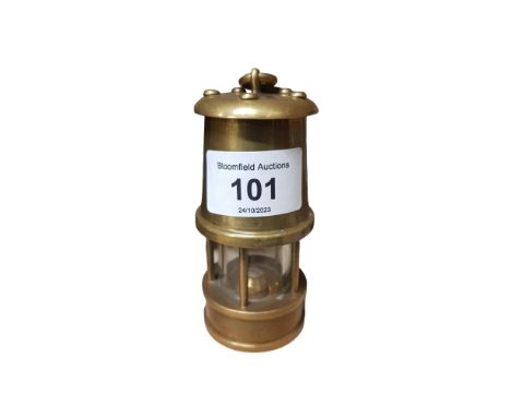 SMALL BRASS MINER'S LAMP 
