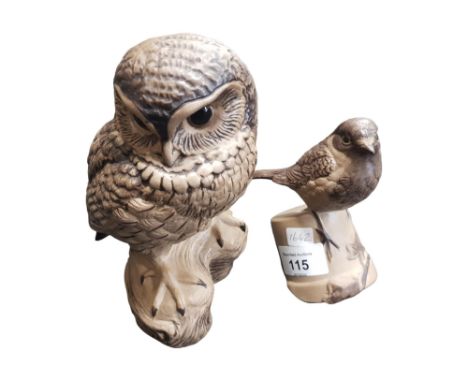 2 POOLE POTTERY BIRDS - OWL AND THRUSH 
