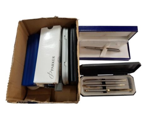 BOX OF VINTAGE PENS 