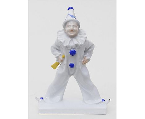   Liebermann, Ferdinand (1883 Judenbach - München 1941)  Skulptur "Clown (Pierrot)". Porzellan. Teils bunt bemalt. Li. Schuhs