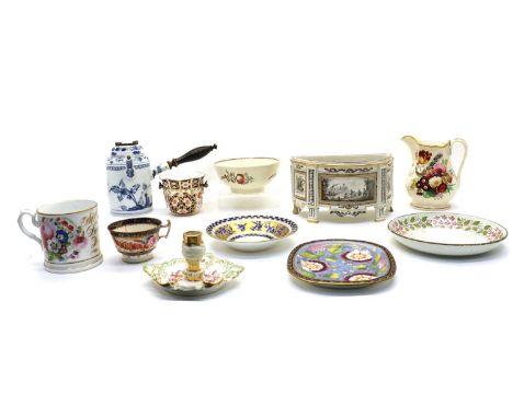 A collection of ceramic wares,to include a Royal Crown Derby Imari Traditional planter, 9cm high, a Staffordshire creamware b