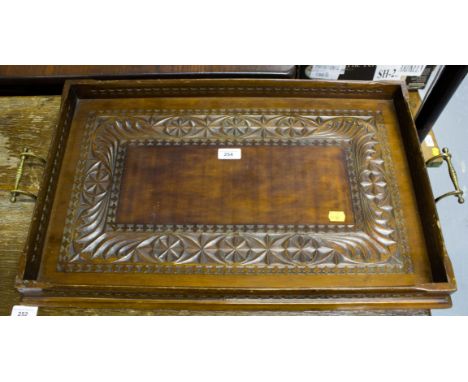 CARVED TRAY + STANDARD LAMP