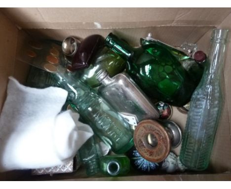 A mixed lot, to include several glass bottles, a vintage lighter, a glass scent bottle, and several pill boxes