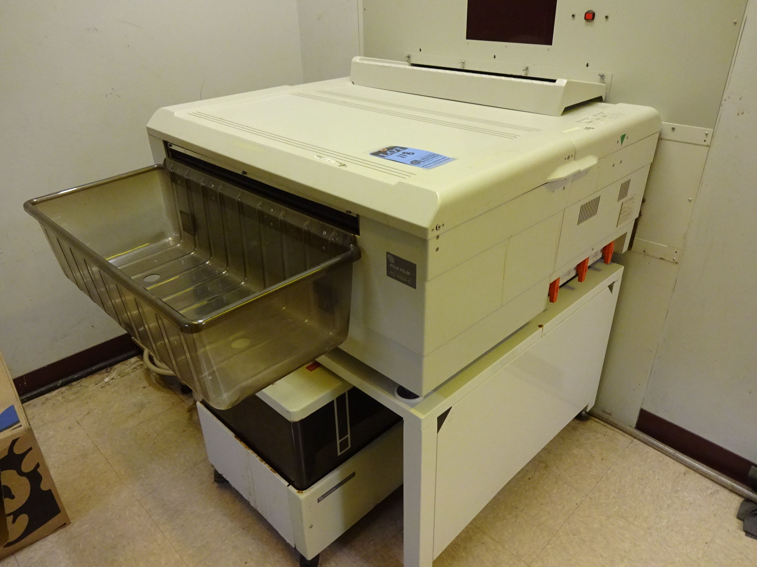 FUJI MODEL FG680AE FILM PROCESSOR; S/N 565J106303 LOCATED ON 2ND FLOOR