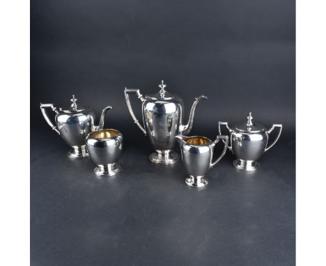 Five (5) Piece Reed & Barton Sterling Silver Pointed Antique Tea Set. Includes: coffee pot 9-1/2" H, tea pot, sugar, creamer,