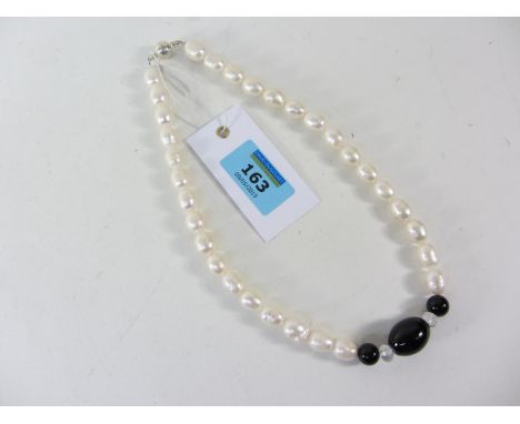 Baroque and black onyx pearl necklace 60cm