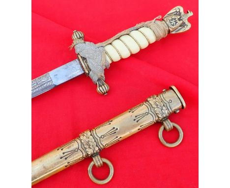 WW2 German Navy officer’s 2nd pattern dagger &amp; scabbard by WKC of Solingen.&nbsp;Gilded brass fittings, twisted wire semi