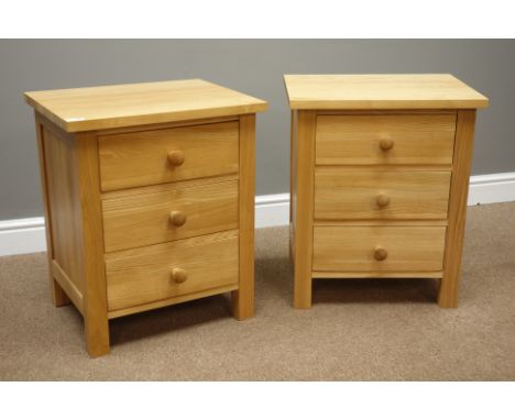 Pair light ash three drawer bedside lamp chests, W51cm, H61cm, D41cm   Condition Report   Click here for further images, cond